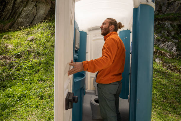 Best Luxury portable toilet rental  in Lakeland, FL