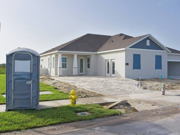 Best Portable restroom trailer rental  in Lakeland, FL